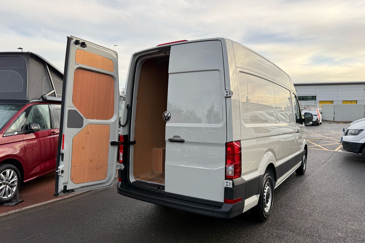 Used Volkswagen Crafter 2025 for sale - 76844634: Photo 36