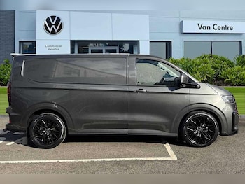 Used Volkswagen Transporter 2025 for sale - 79630601: Photo