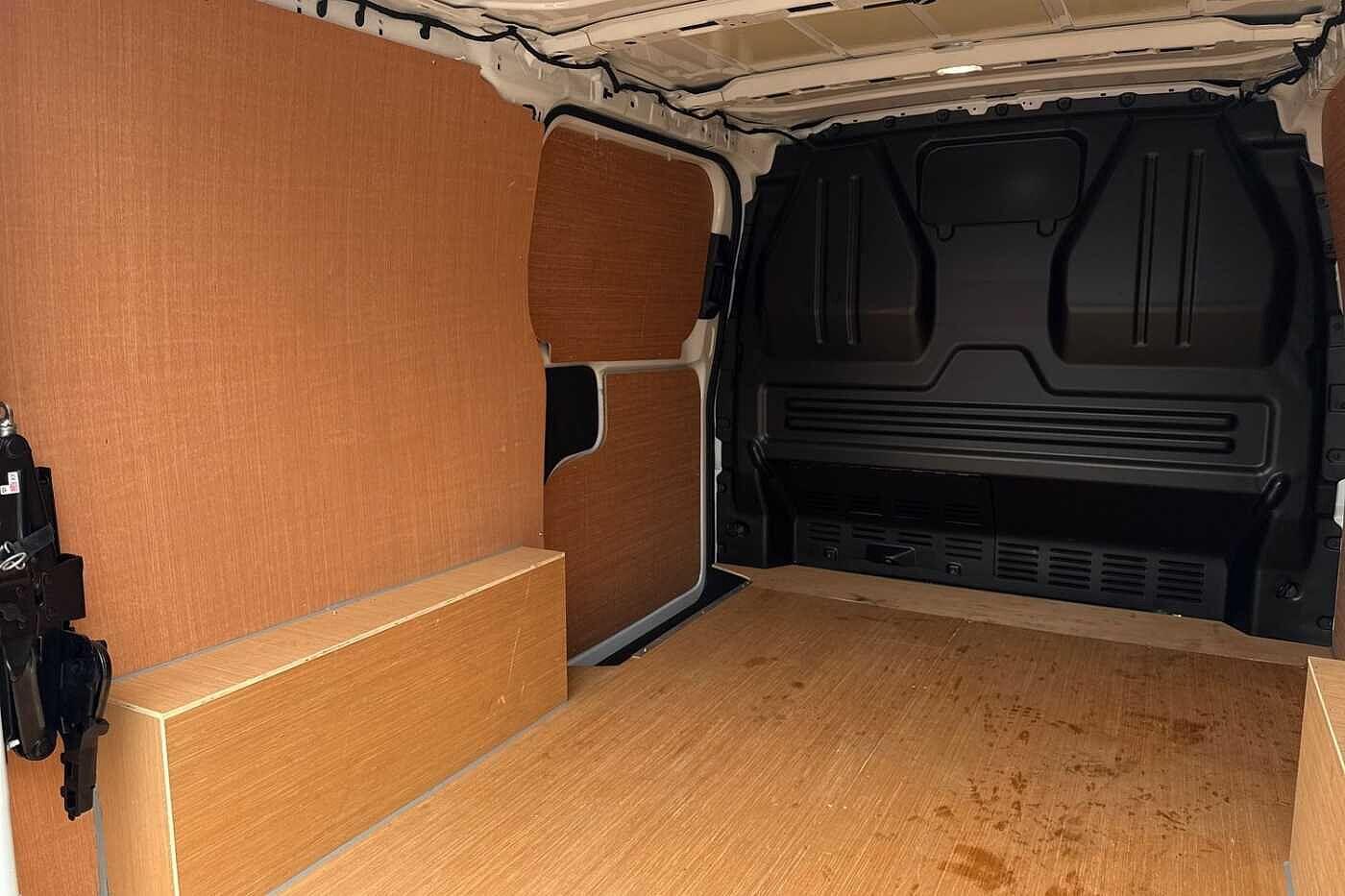 Used Volkswagen Transporter 2025 for sale - 76353126: Photo 38