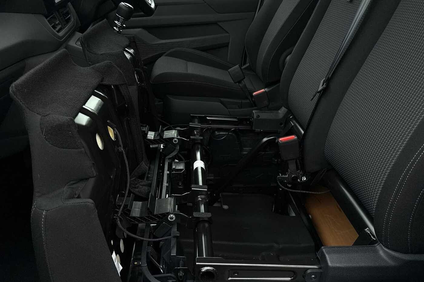 Used Volkswagen Transporter 2025 for sale - 76353126: Photo 48