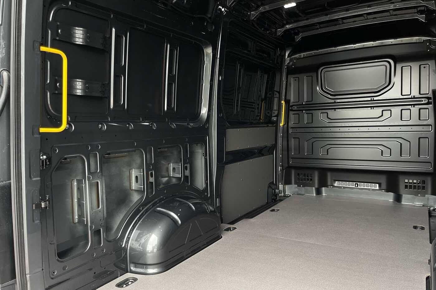 Used Volkswagen Crafter 2024 for sale - 78122476: Photo 47