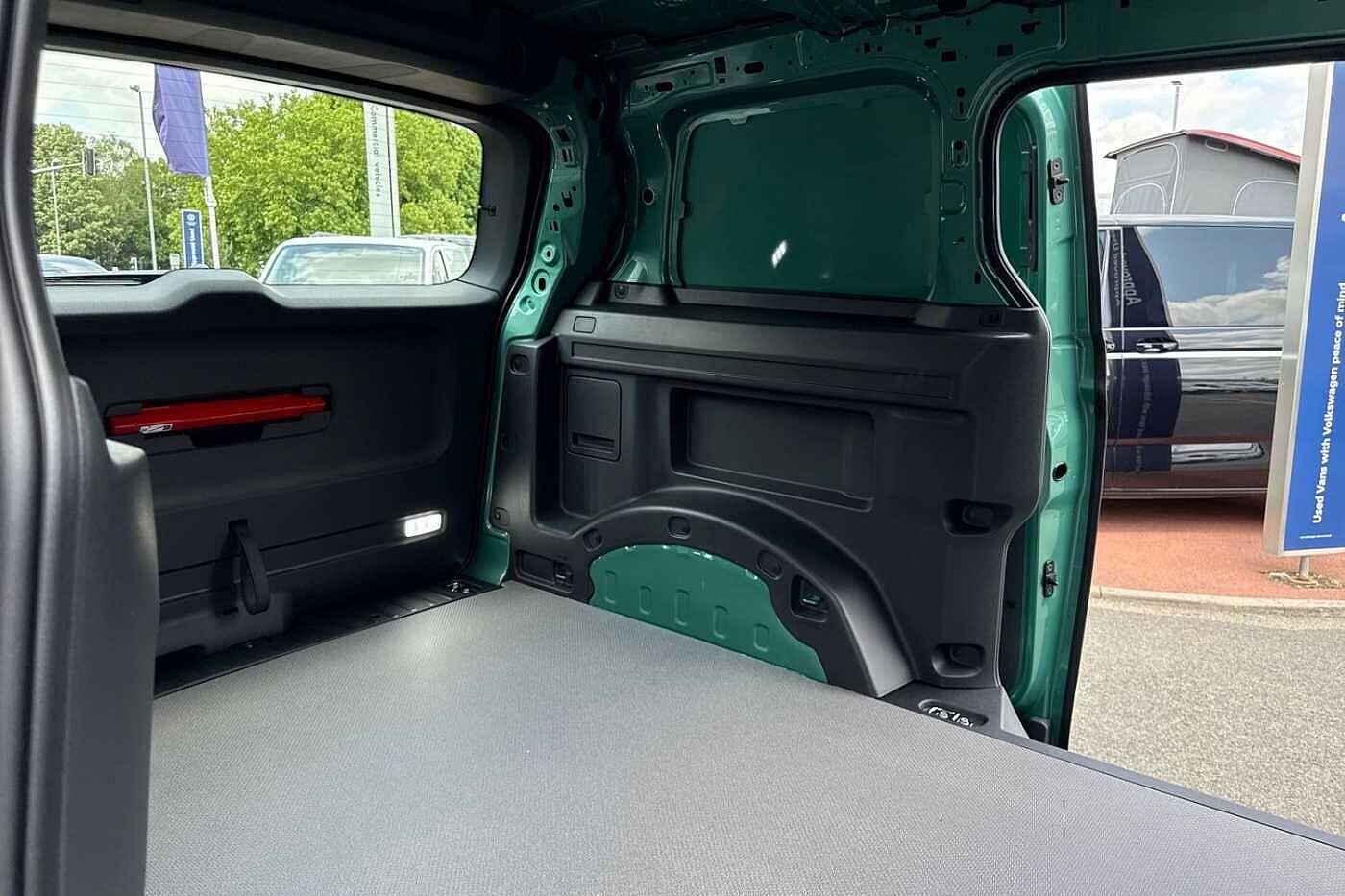 Used Volkswagen ID. Buzz Cargo 2025 for sale - 76855043: Photo 58