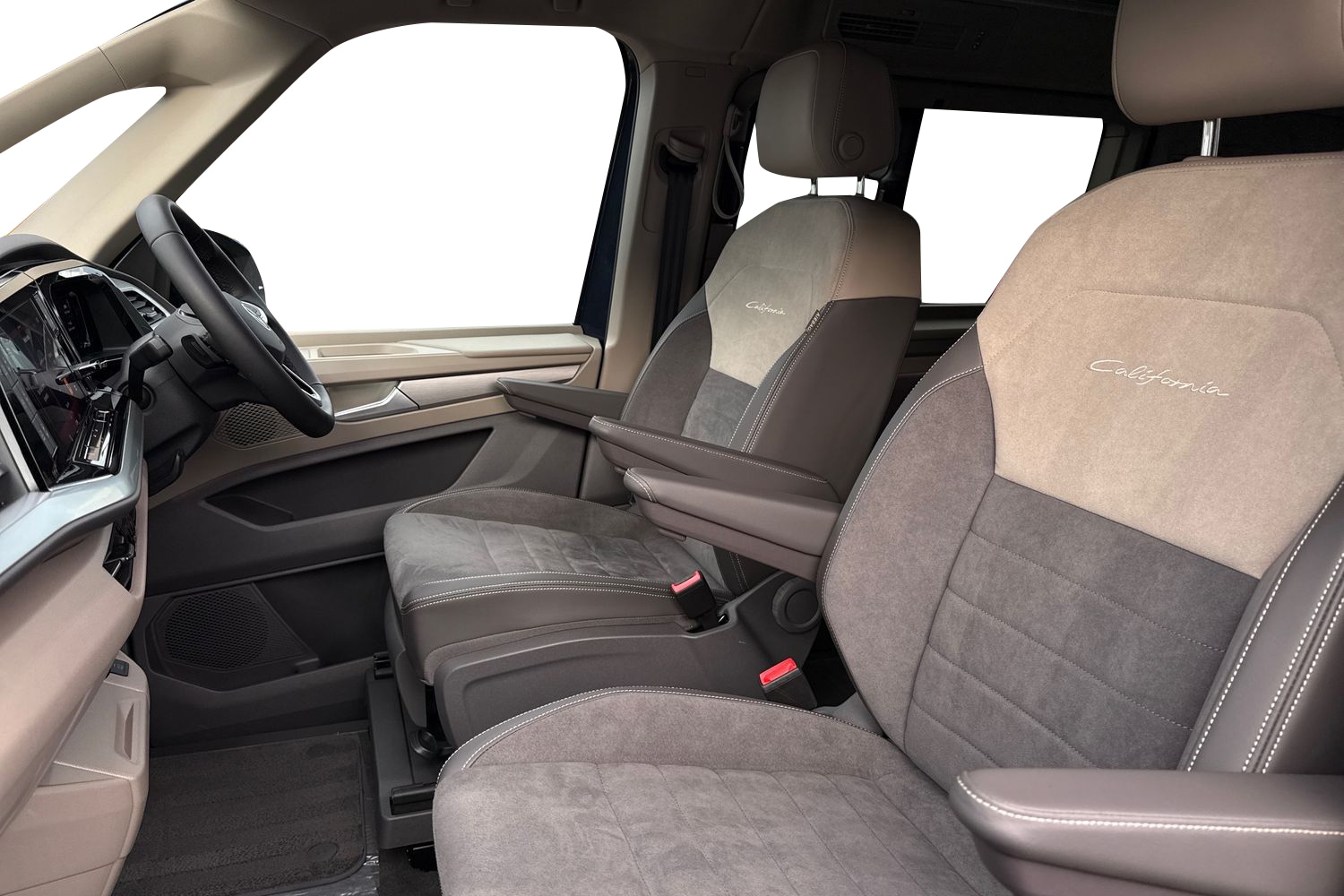 Used Volkswagen California 2025 for sale - 76876071: Photo 16