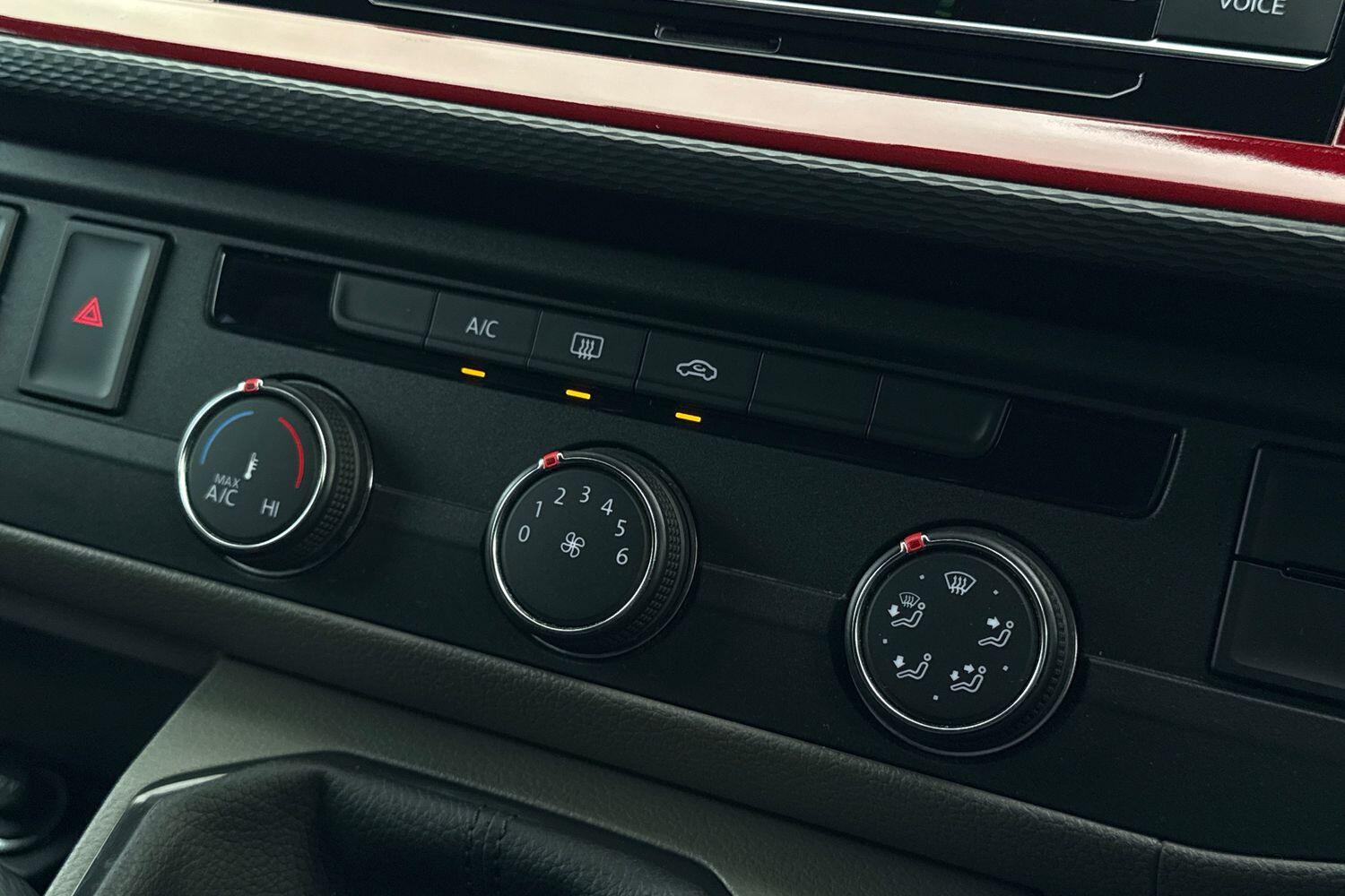 Used Volkswagen Transporter 2021 for sale - 76379882: Photo 18