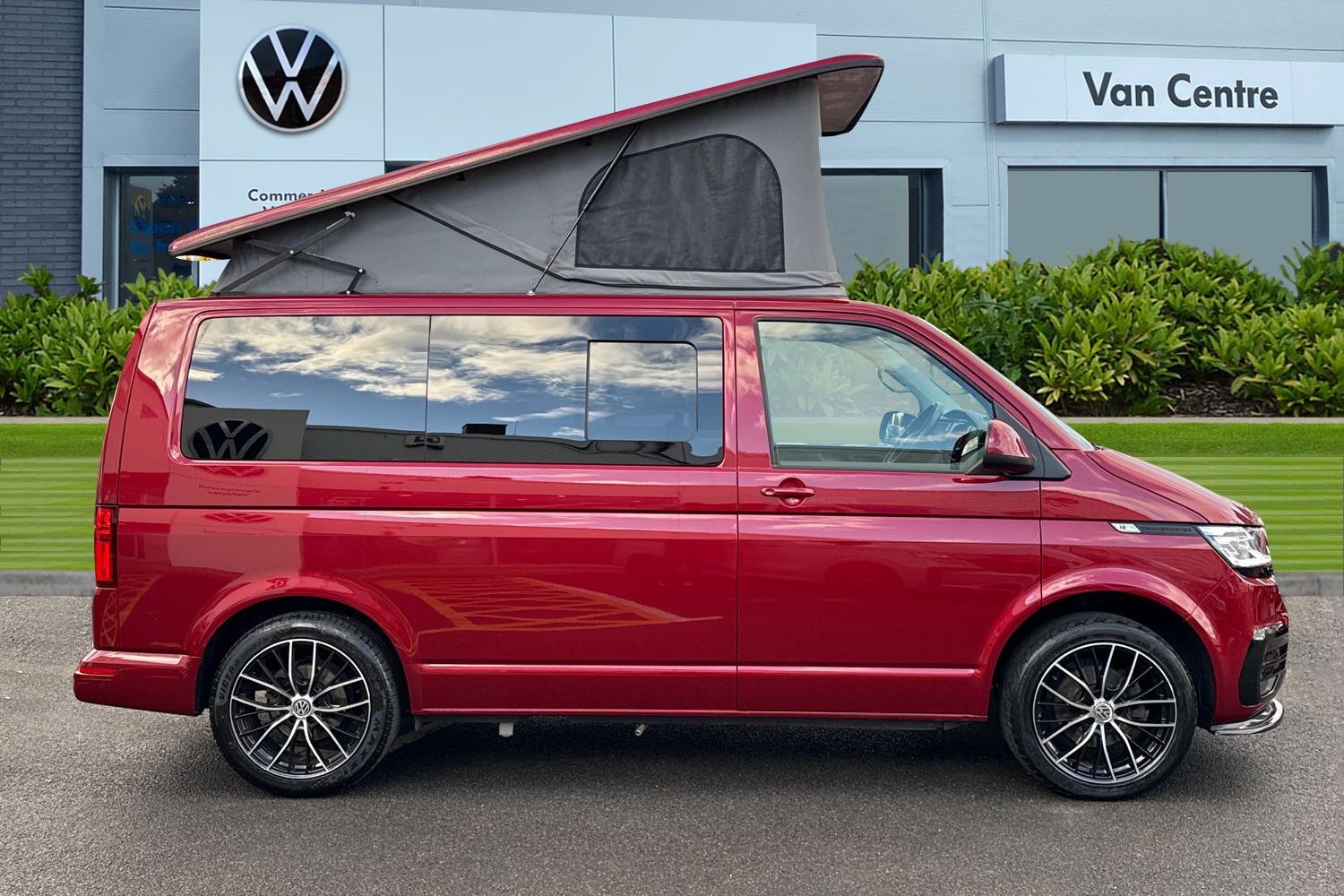Used Volkswagen Transporter 2021 for sale - 76379882: Photo 3