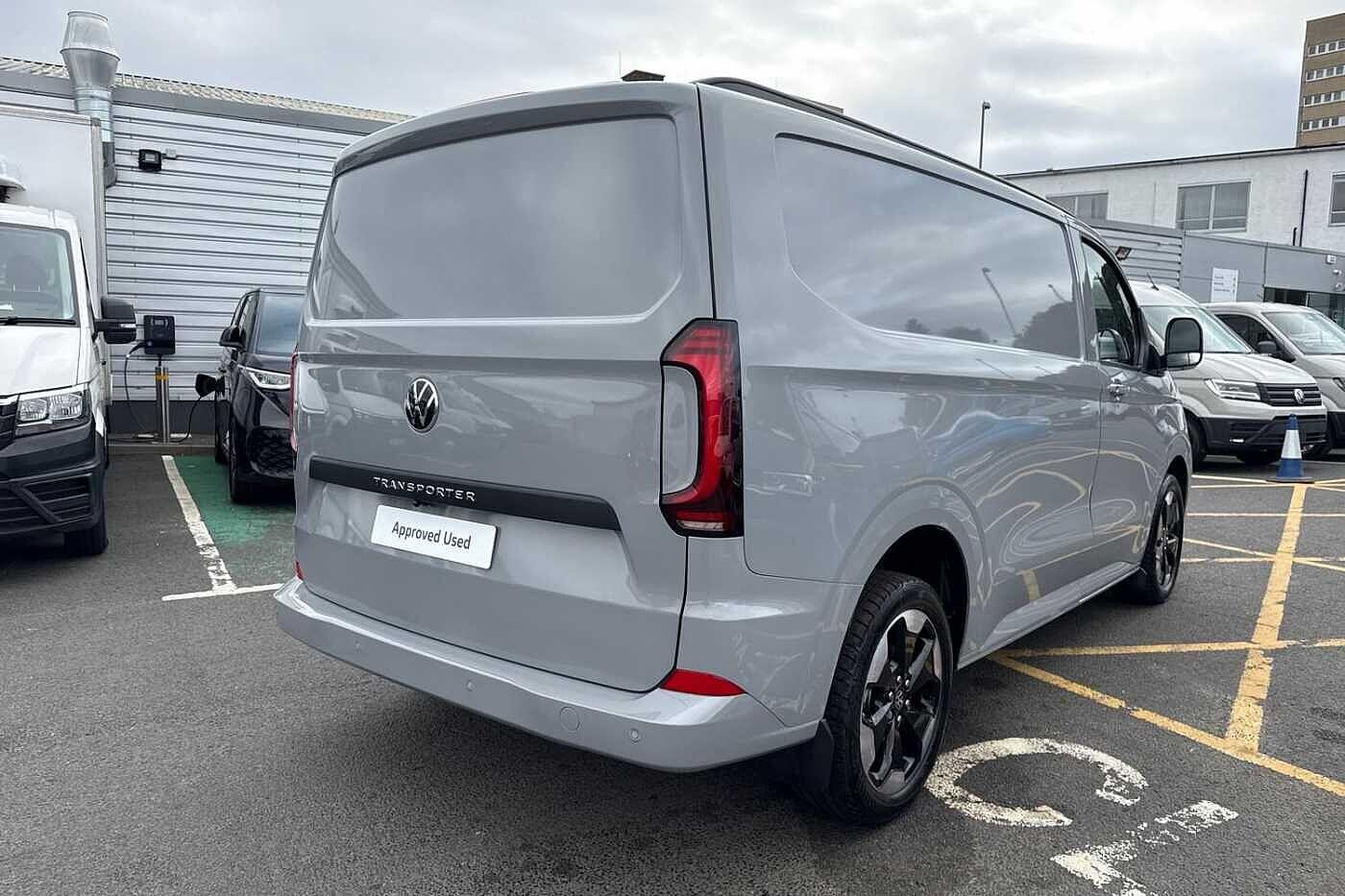 Used Volkswagen Transporter 2025 for sale - 77703373: Photo 24