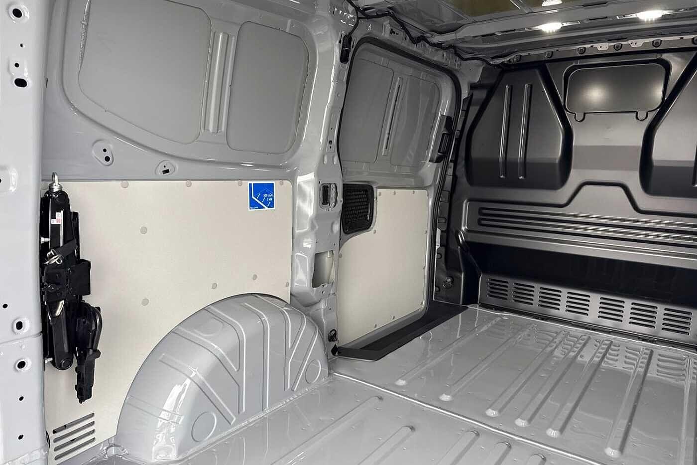 Used Volkswagen Transporter 2025 for sale - 77703373: Photo 29