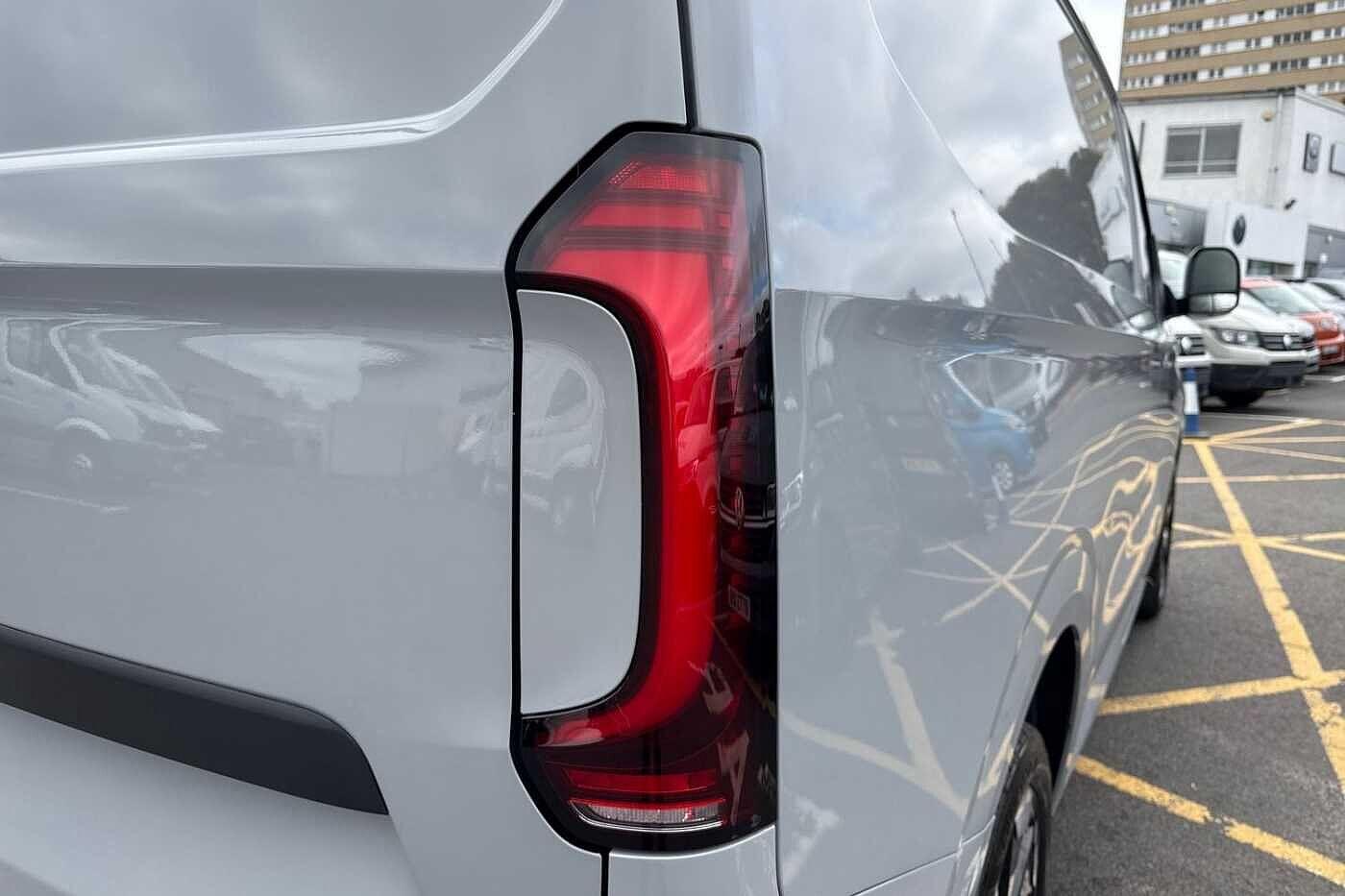 Used Volkswagen Transporter 2025 for sale - 77703373: Photo 37