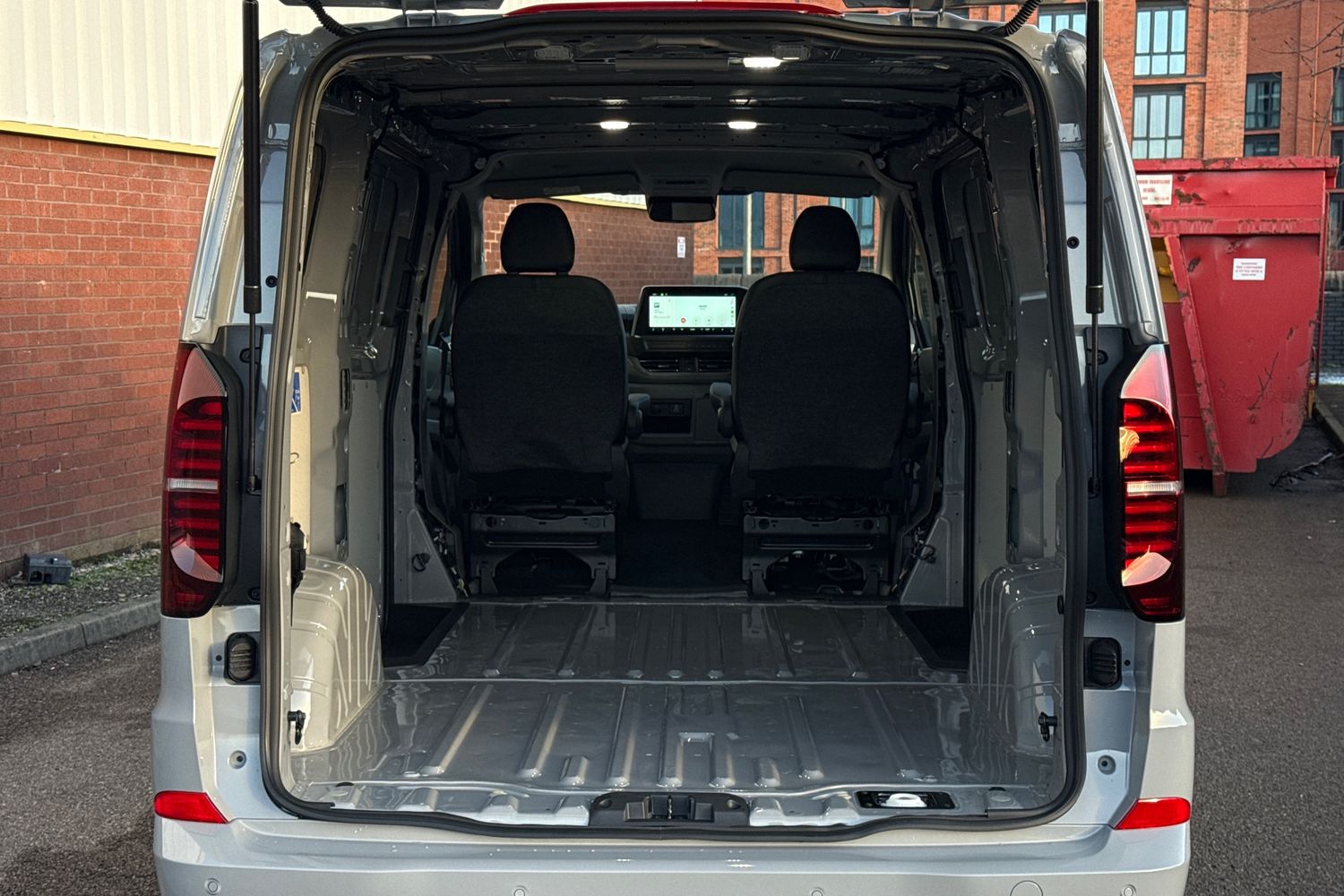 Used Volkswagen Transporter 2025 for sale - 77093536: Photo 7