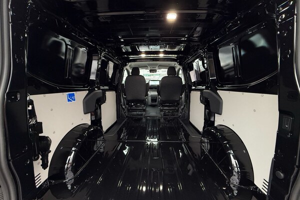 Used Volkswagen Transporter 2025 for sale - 76268053: Photo 38