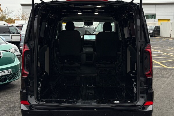 Used Volkswagen Transporter 2025 for sale - 76268053: Photo 6