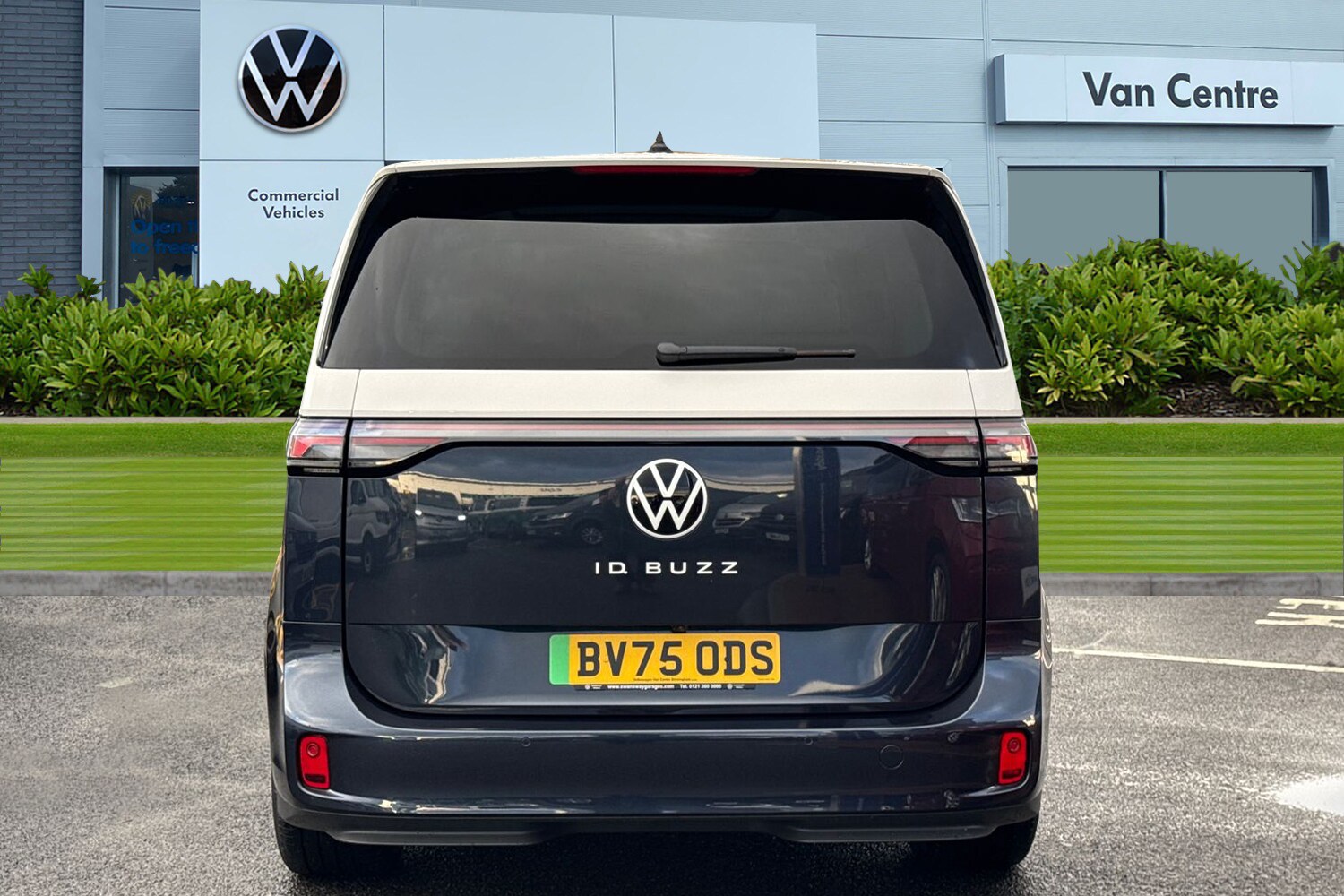 Used Volkswagen ID.Buzz 2025 for sale - 76929234: Photo 4