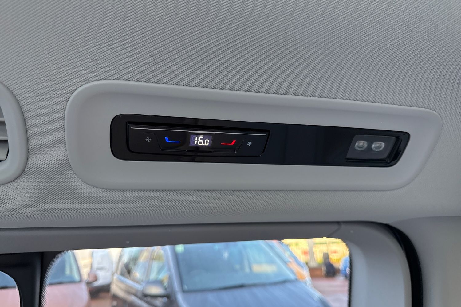 Used Volkswagen ID.Buzz 2025 for sale - 76929234: Photo 58