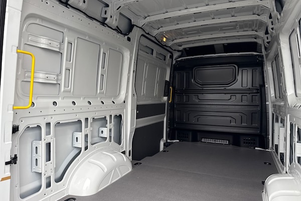 Used Volkswagen Crafter 2025 for sale - 76262666: Photo 37