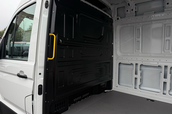 Used Volkswagen Crafter 2025 for sale - 76262666: Photo 45