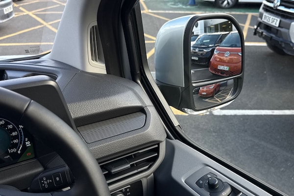 Used Volkswagen Transporter 2025 for sale - 76148851: Photo 20