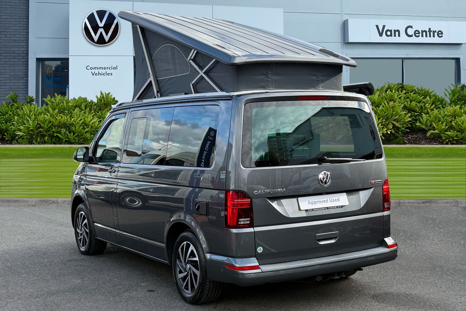 Used Volkswagen California 2022 for sale - 76373948: Photo 2