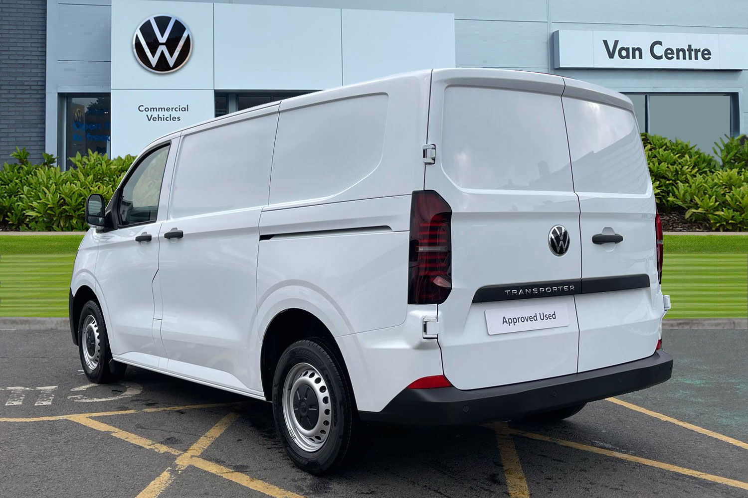 Used Volkswagen Transporter 2025 for sale - 76515899: Photo 2