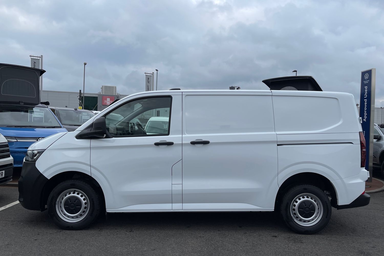 Used Volkswagen Transporter 2025 for sale - 76515899: Photo 28