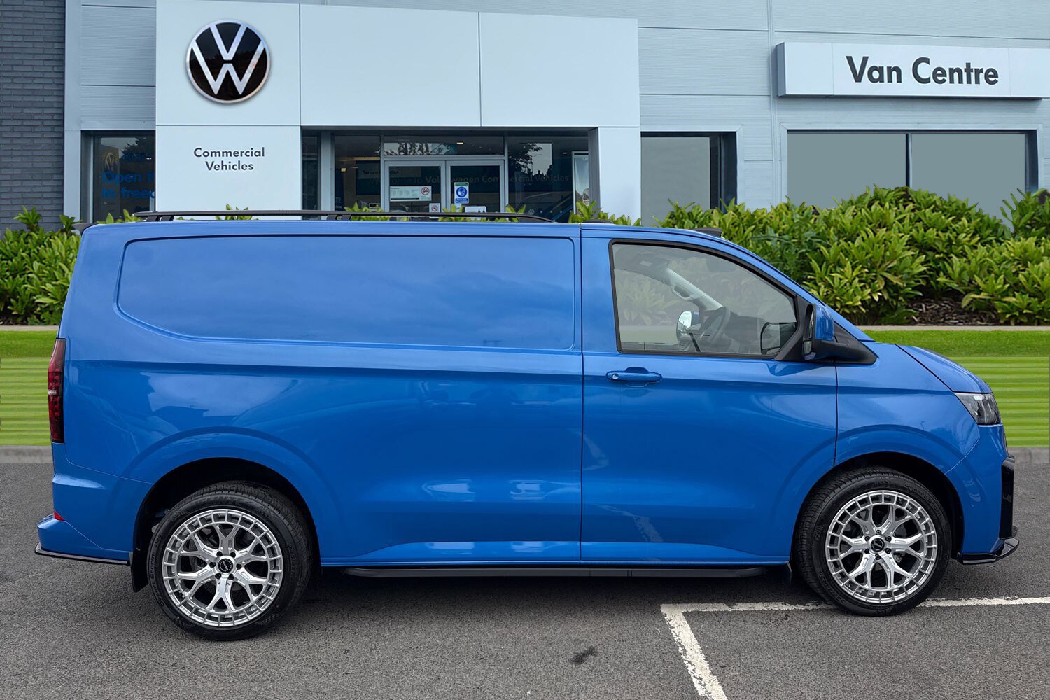 Used Volkswagen Transporter 2025 for sale - 78105165: Photo 3