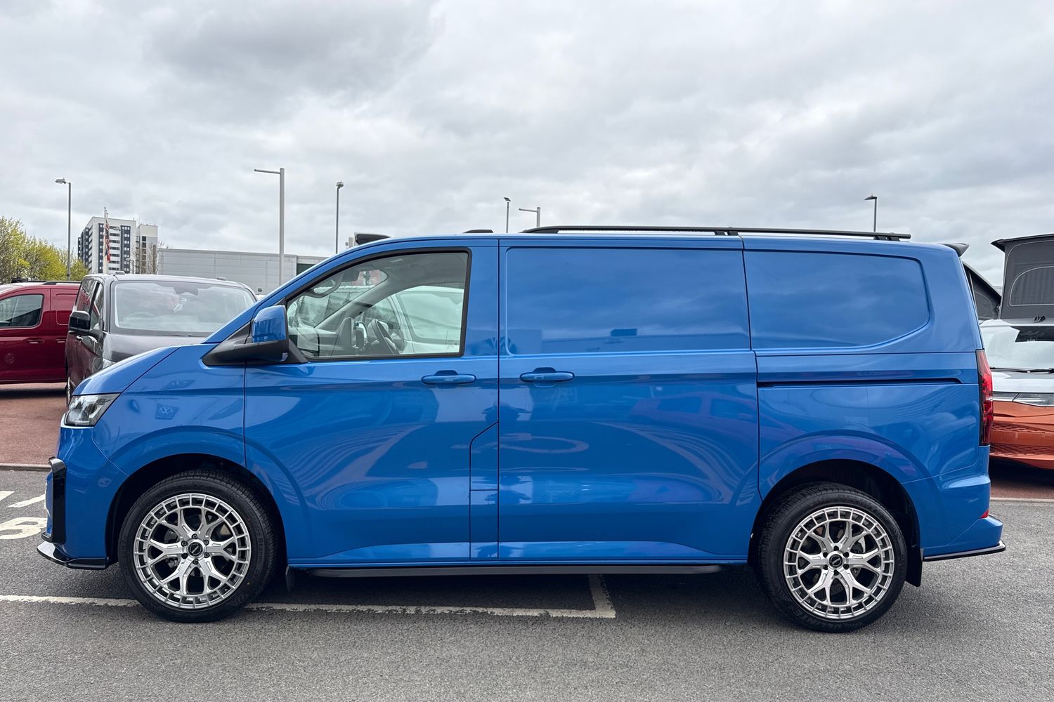 Used Volkswagen Transporter 2025 for sale - 78105165: Photo 44