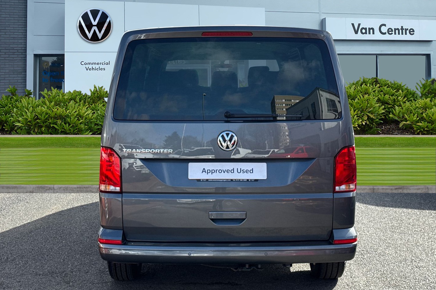 Used Volkswagen Transporter 2024 for sale - 77888902: Photo 4
