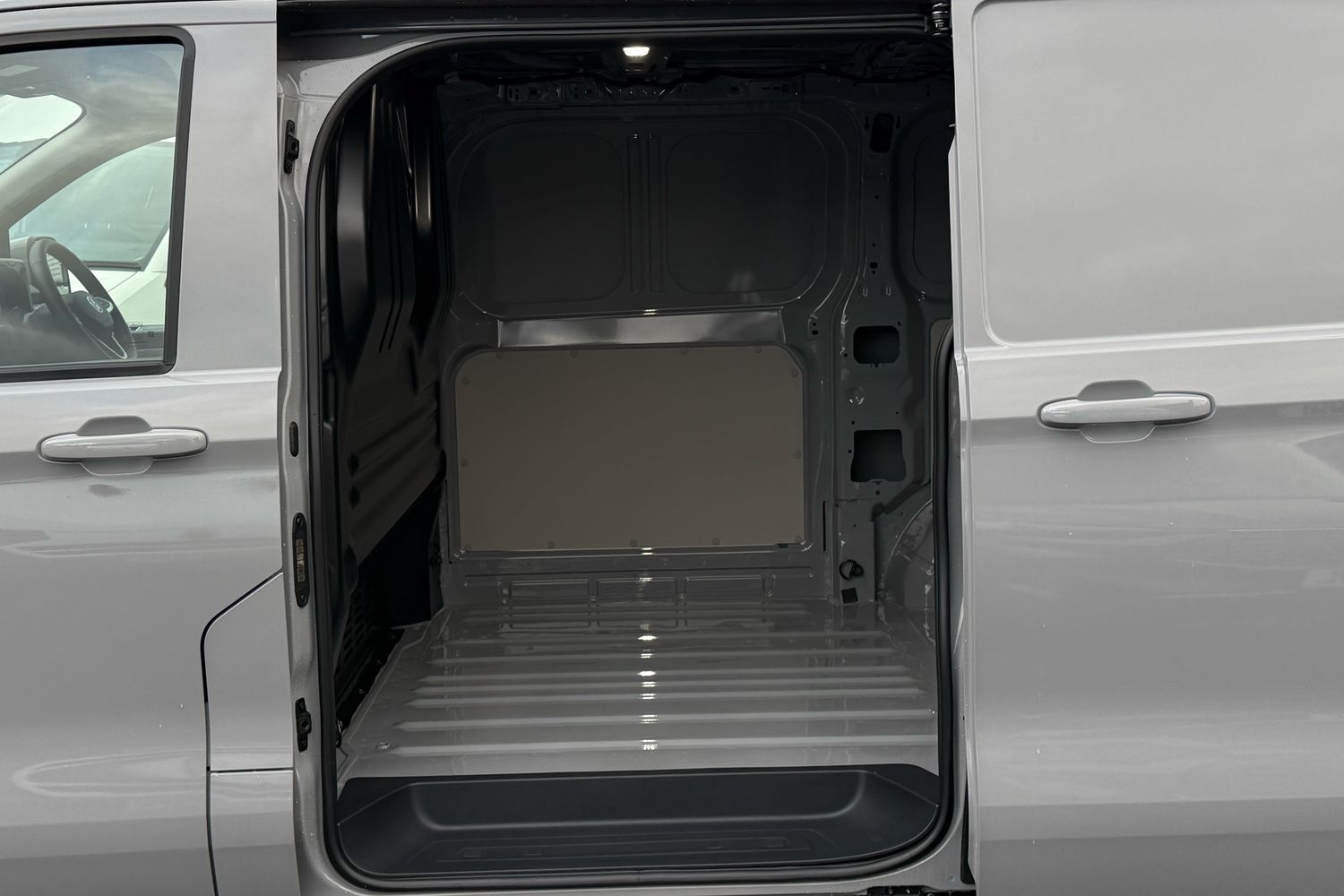 Used Volkswagen Transporter 2025 for sale - 77527338: Photo 49