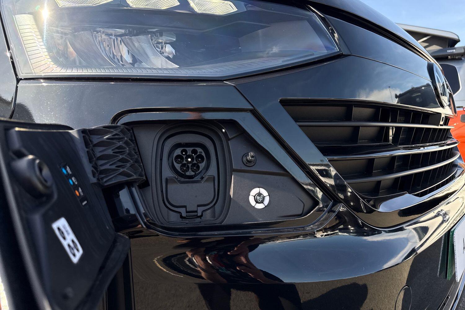 Used Volkswagen Transporter 2025 for sale - 78177570: Photo 28