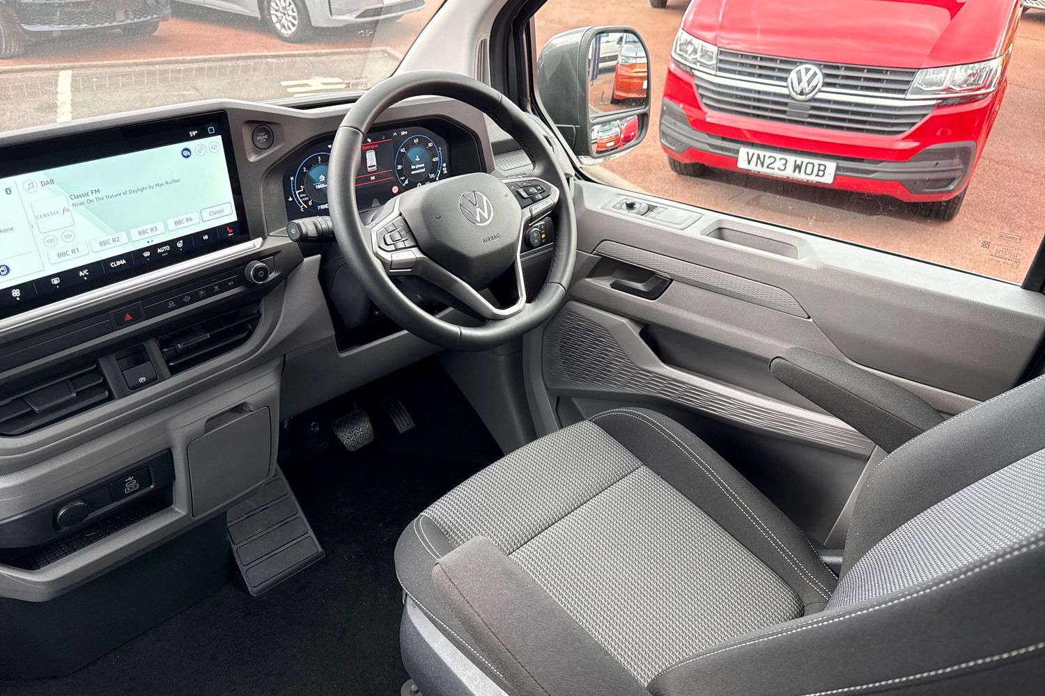 Used Volkswagen Transporter 2025 for sale - 78029297: Photo 40