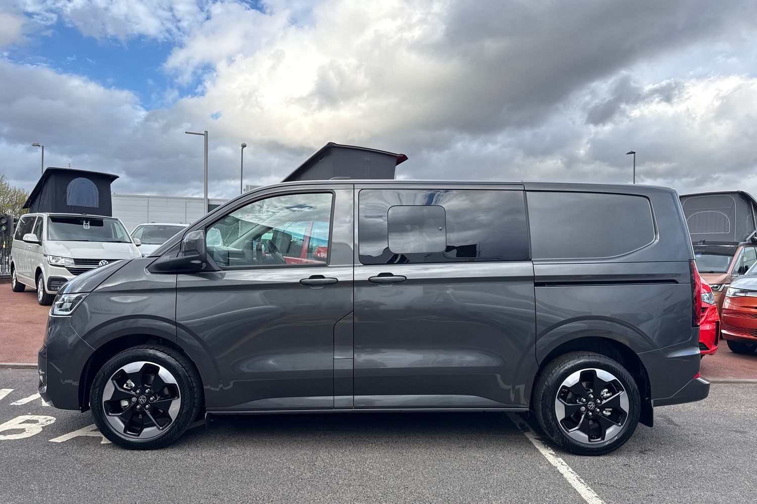 Used Volkswagen Transporter 2025 for sale - 78029297: Photo 45