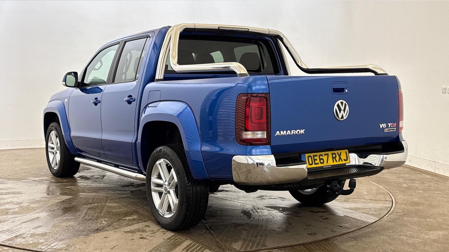 Used Volkswagen Amarok 2018 for sale - 77919316: Photo 2