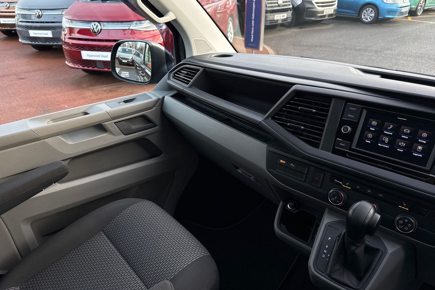 Used Volkswagen Transporter 2023 for sale - 76916379: Photo 19