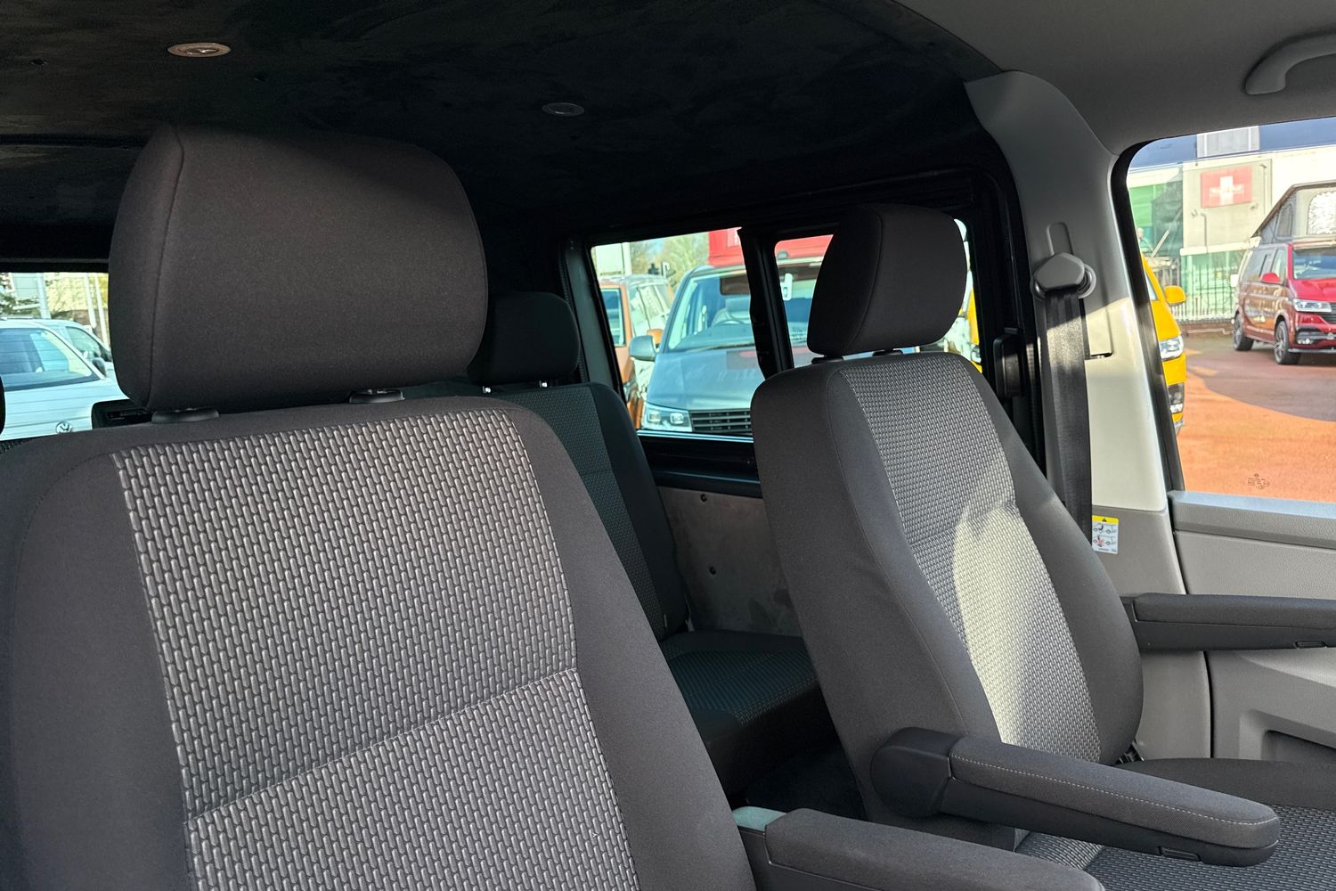 Used Volkswagen Transporter 2023 for sale - 76916379: Photo 23