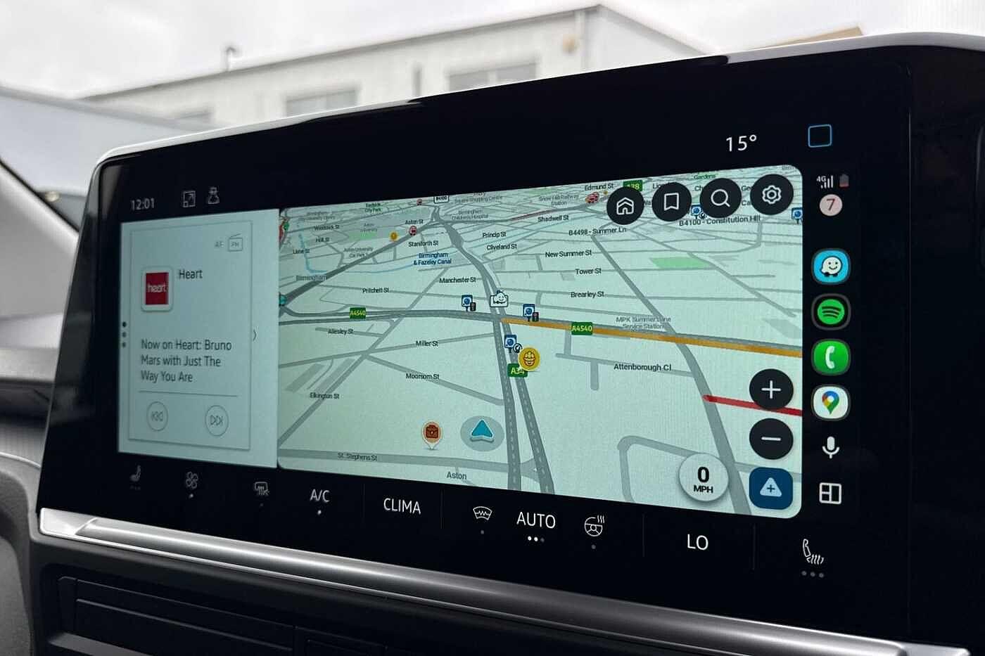 Used Volkswagen Transporter 2025 for sale - 76750727: Photo 11