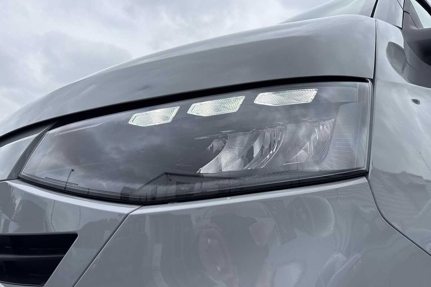 Used Volkswagen Transporter 2025 for sale - 76750727: Photo 28