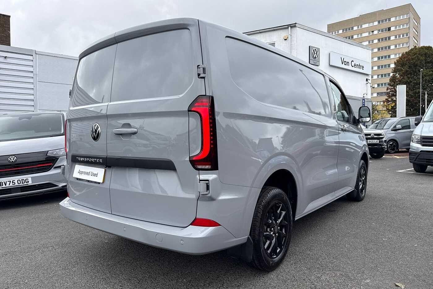 Used Volkswagen Transporter 2025 for sale - 76750727: Photo 30