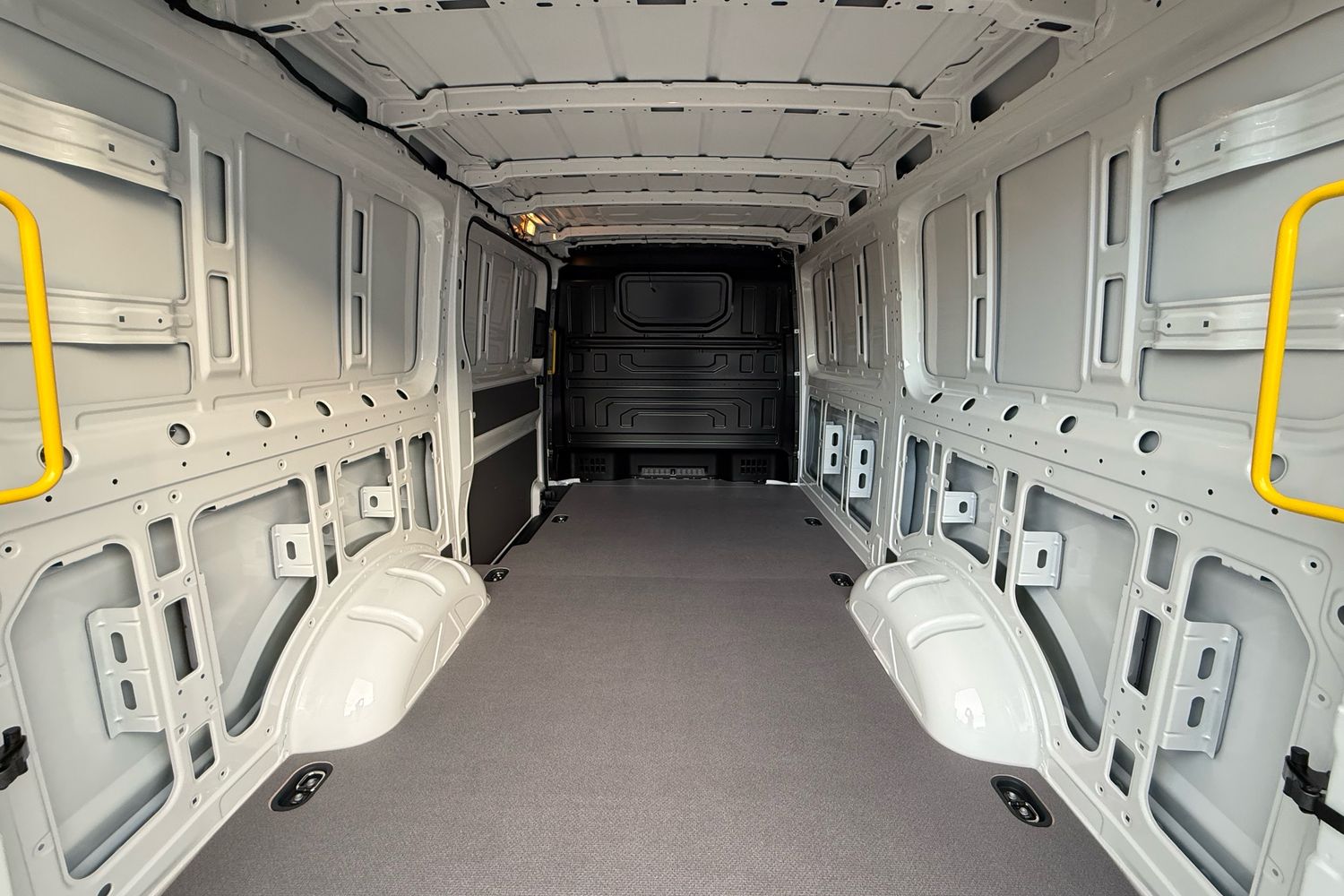 Used Volkswagen Crafter 2025 for sale - 76502981: Photo 41