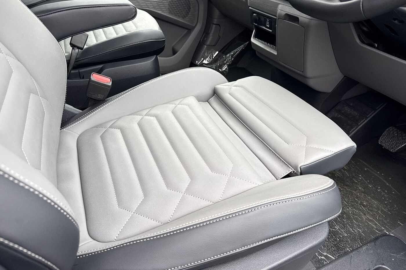 Used Volkswagen Transporter 2025 for sale - 77451061: Photo 38