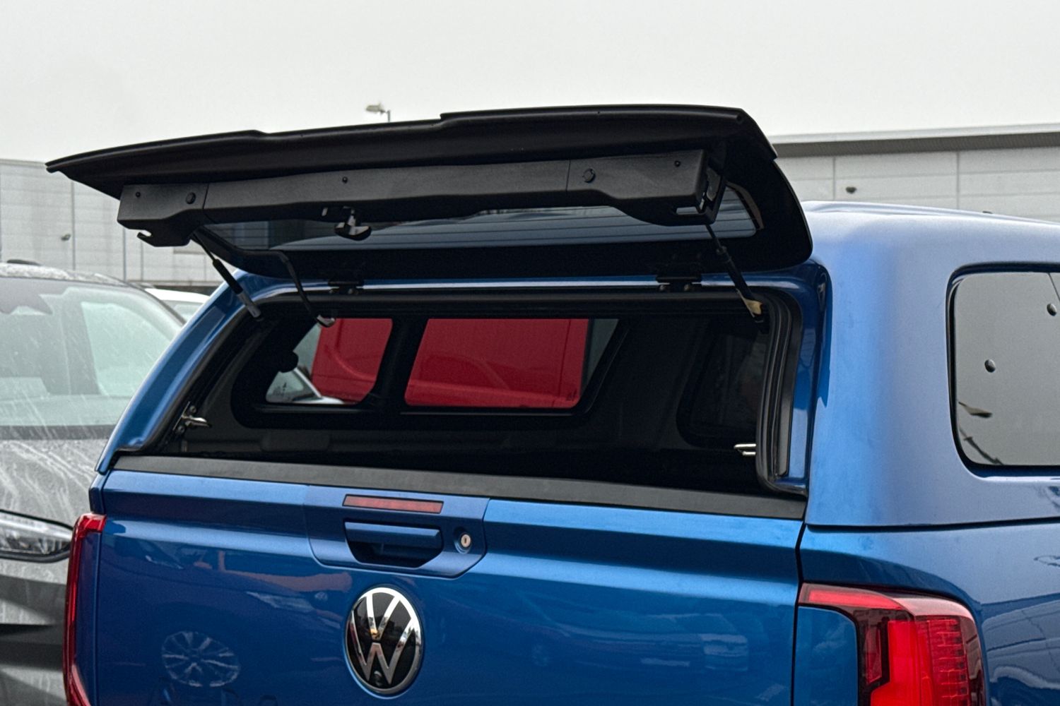 Used Volkswagen Amarok 2023 for sale - 77147504: Photo 36