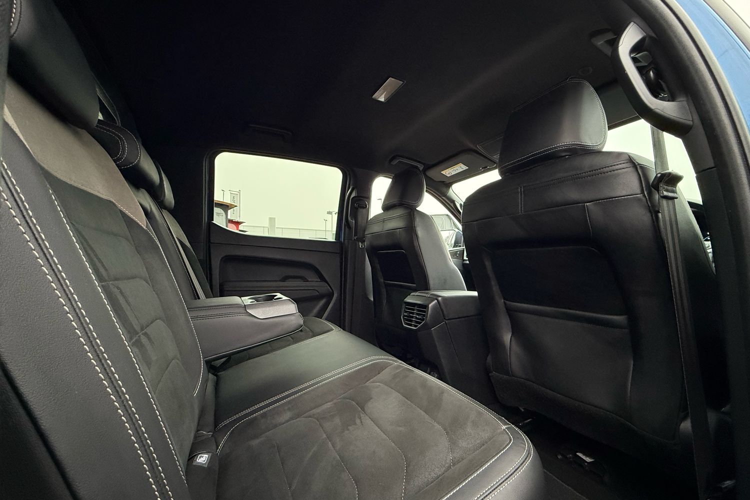 Used Volkswagen Amarok 2023 for sale - 77147504: Photo 50