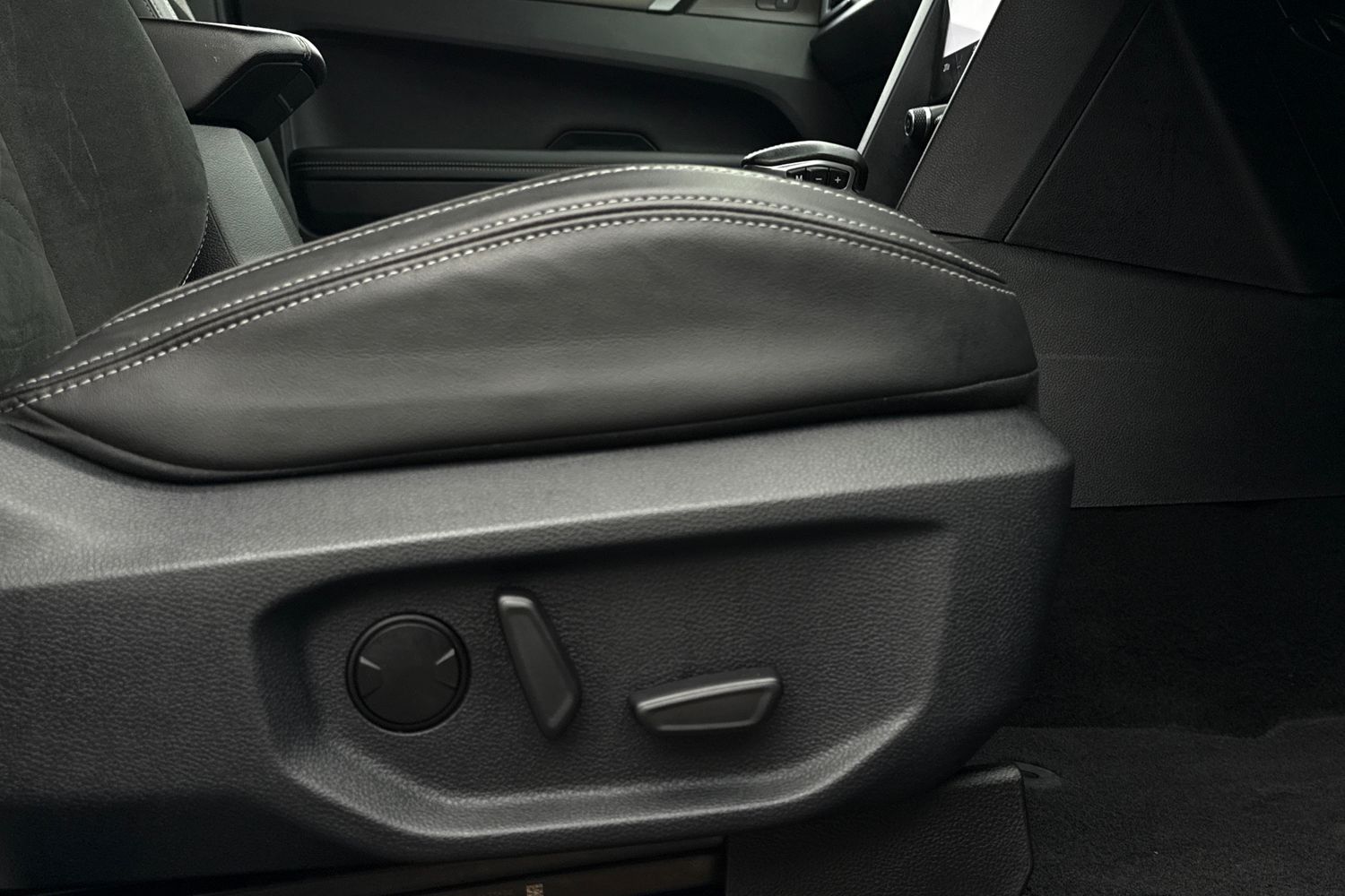 Used Volkswagen Amarok 2023 for sale - 77147504: Photo 52