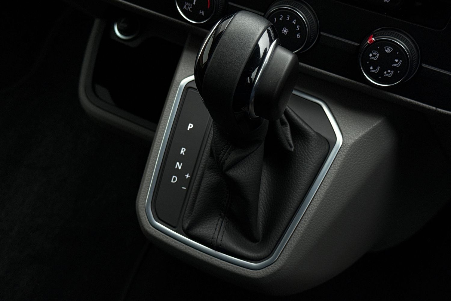 Used Volkswagen Transporter Shuttle 2023 for sale - 78189827: Photo 23