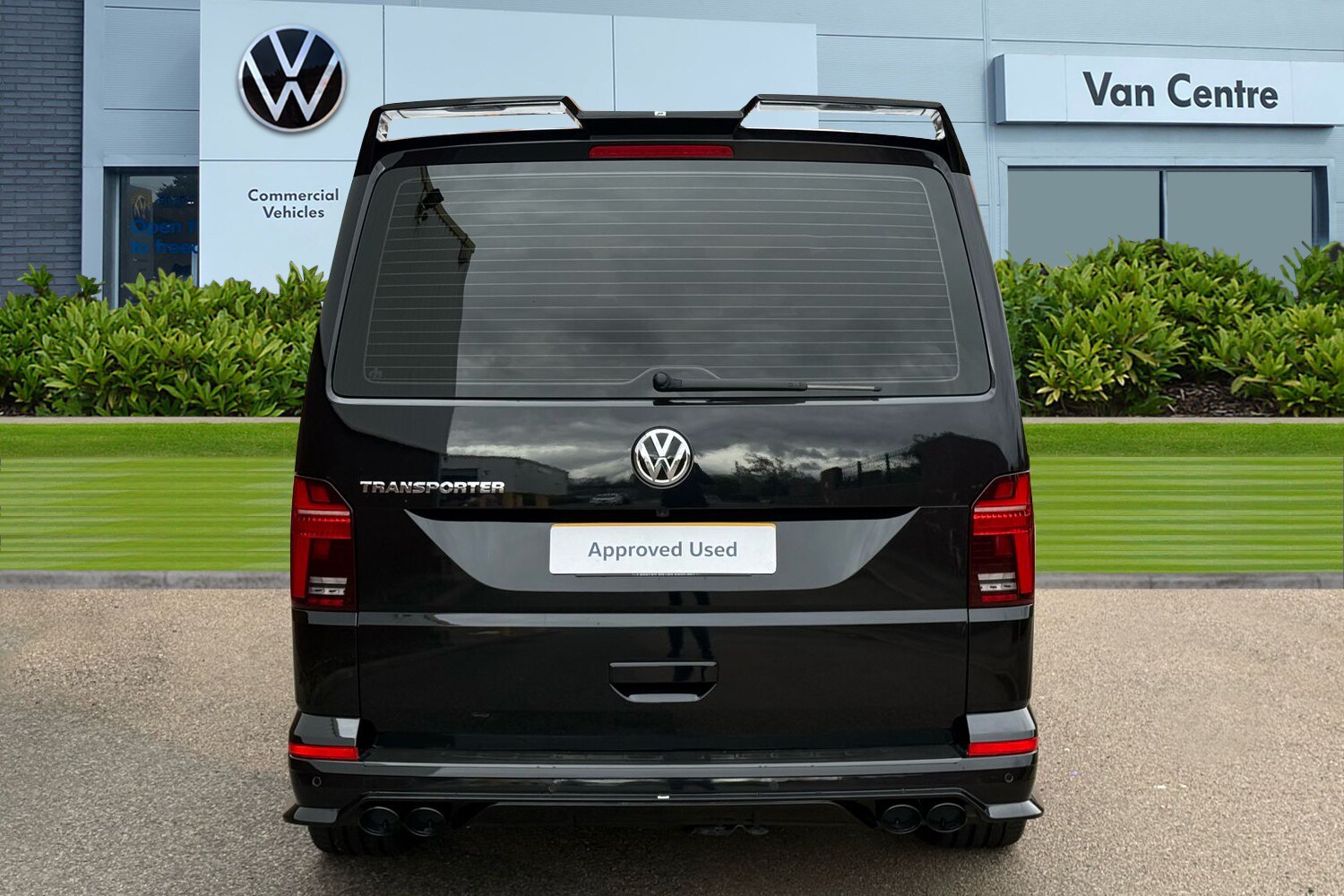 Used Volkswagen Transporter Shuttle 2023 for sale - 78189827: Photo 4
