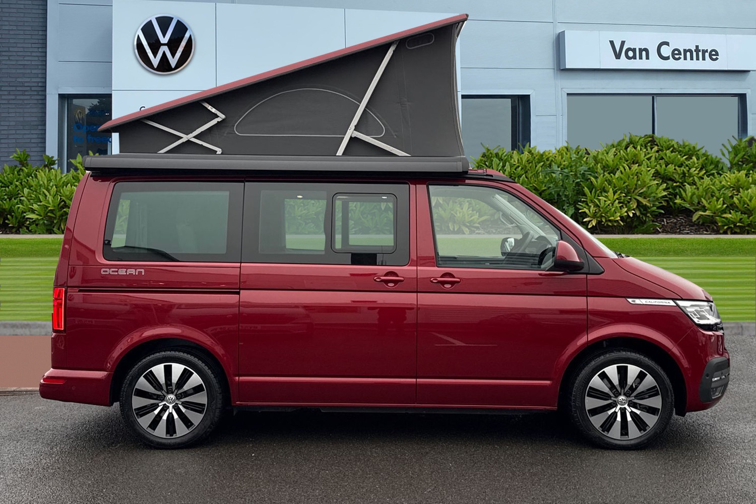Used Volkswagen California 2025 for sale - 77435988: Photo 3