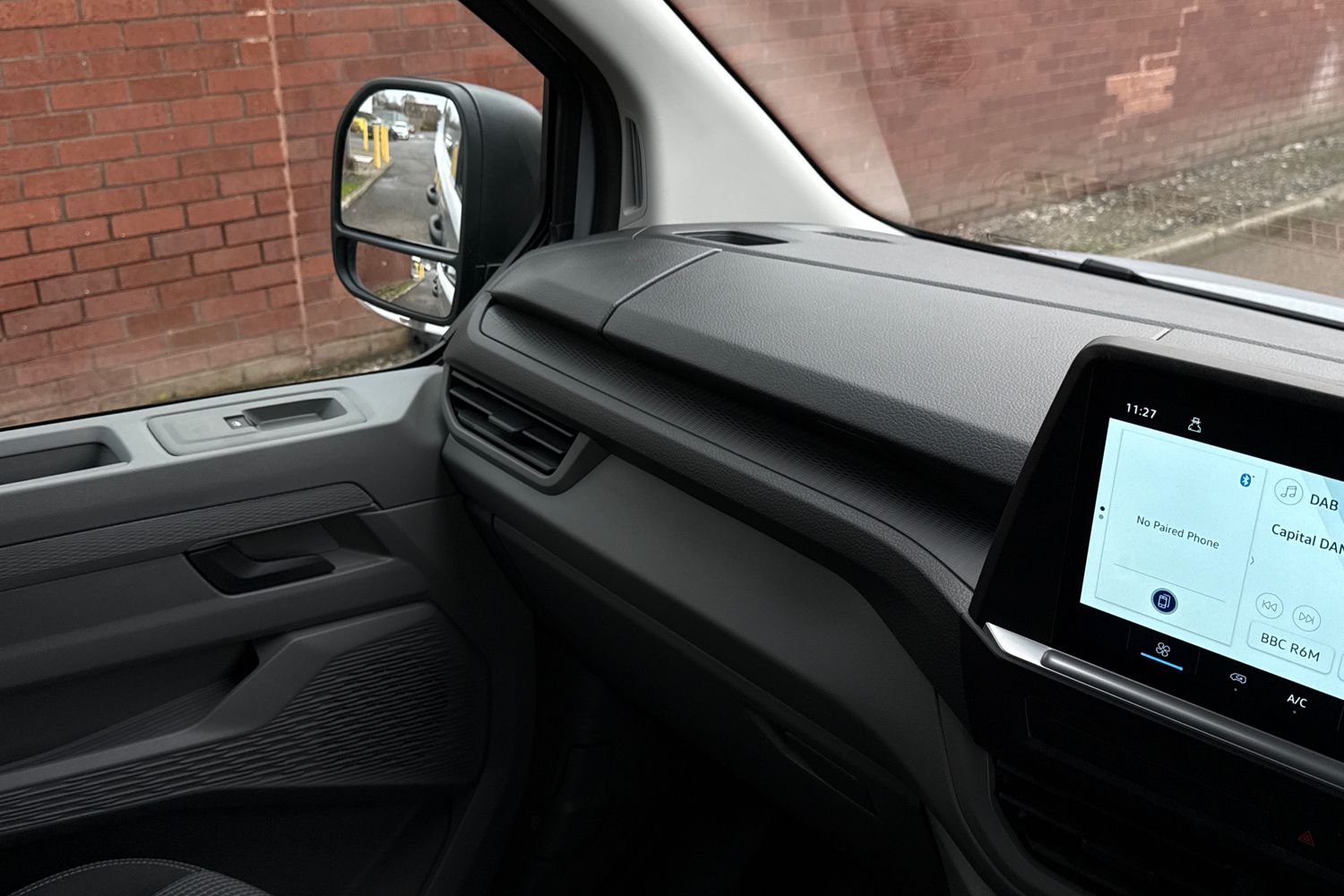 Used Volkswagen Transporter 2025 for sale - 77916600: Photo 14