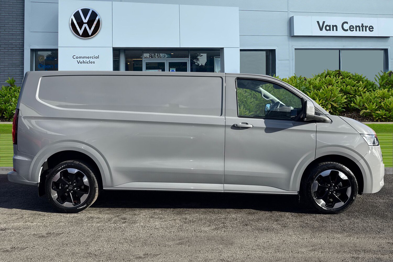 Used Volkswagen Transporter 2025 for sale - 77842956: Photo 3