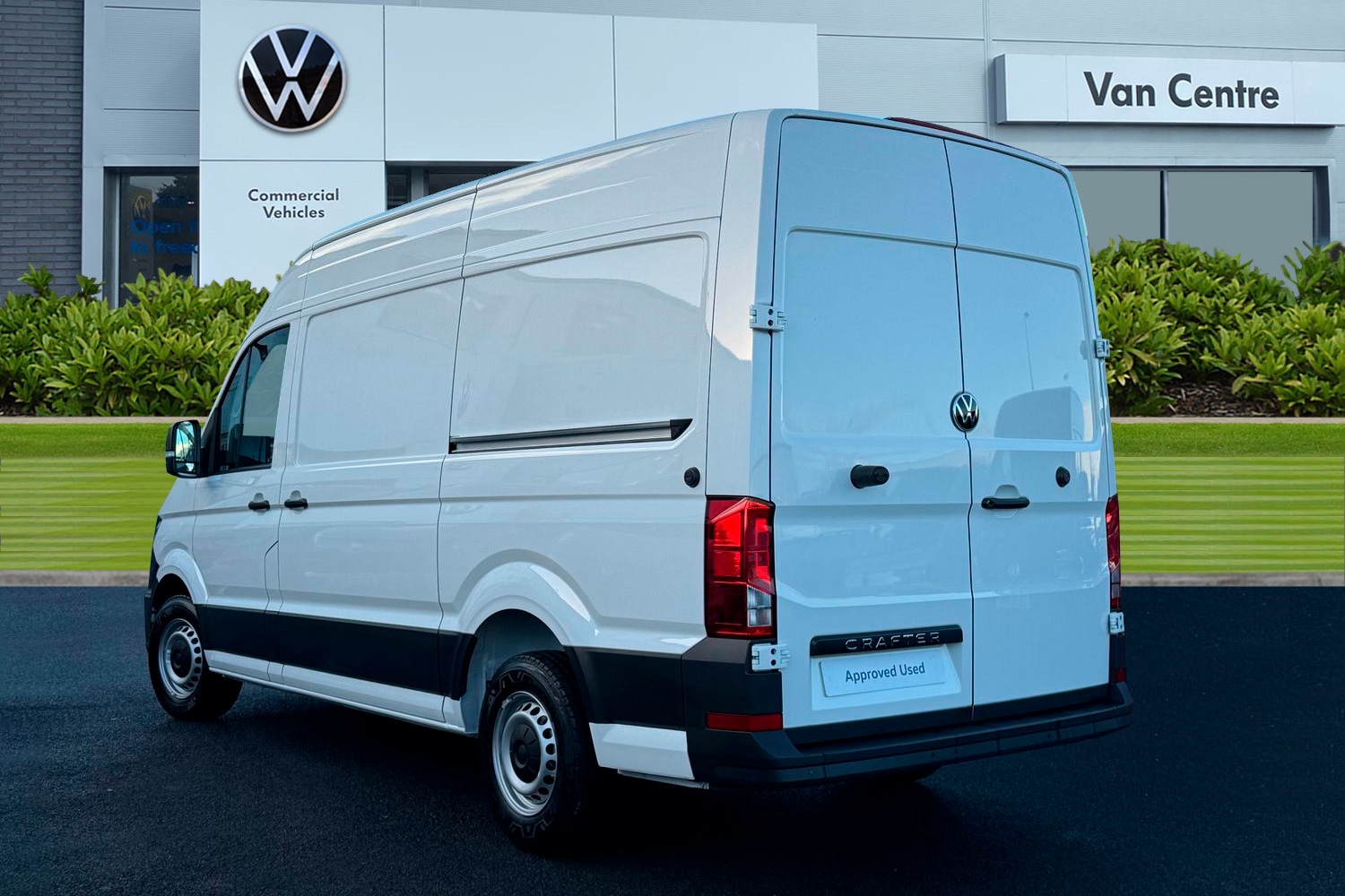 Used Volkswagen Crafter 2025 for sale - 76902628: Photo 2