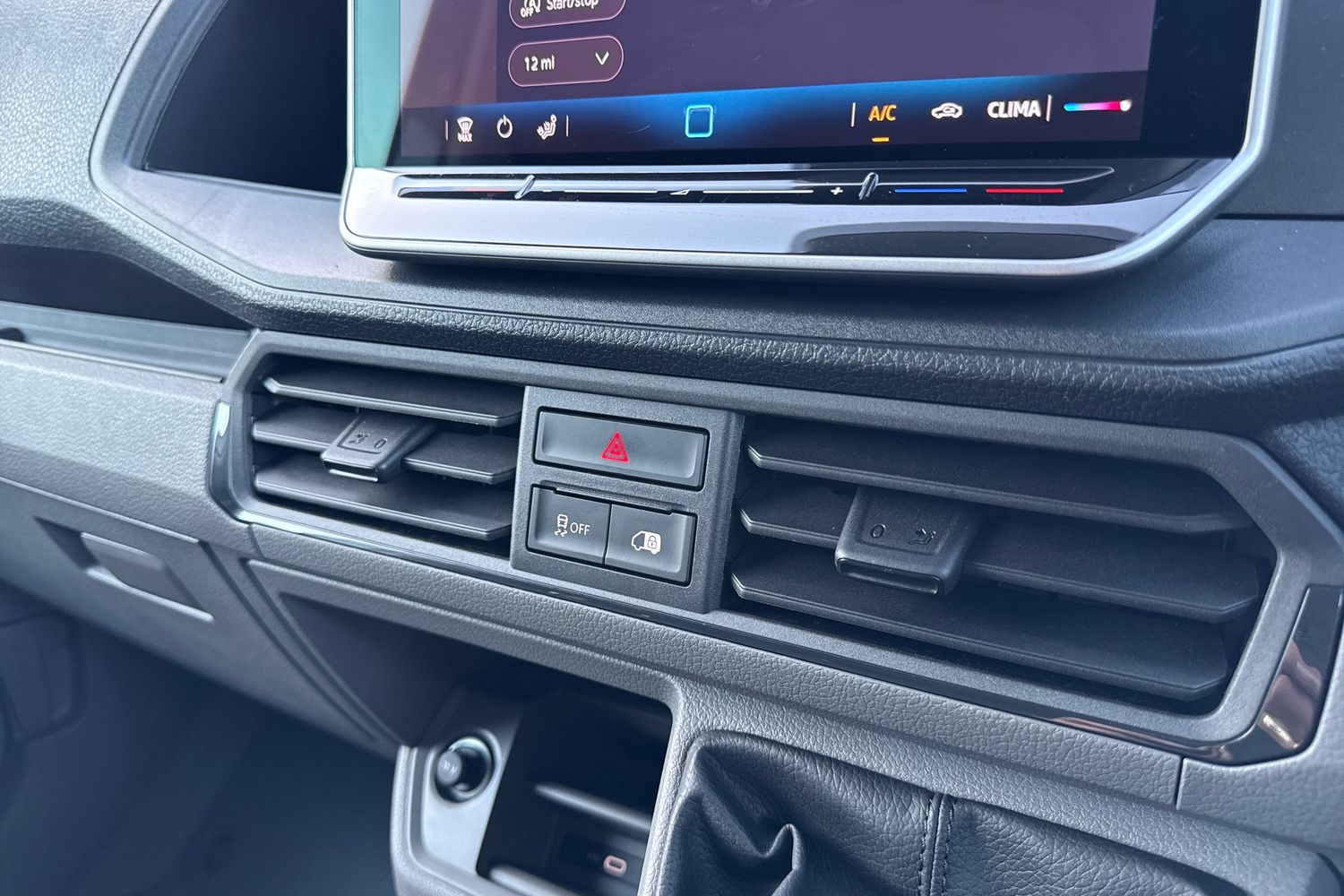 Used Volkswagen Crafter 2025 for sale - 76902628: Photo 52