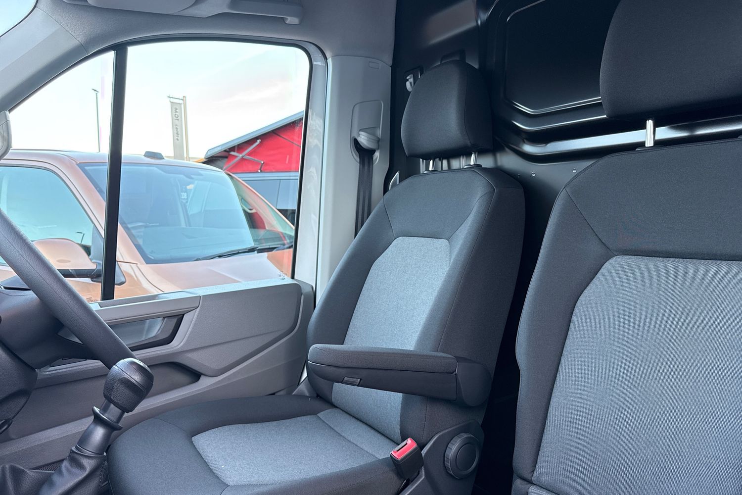 Used Volkswagen Crafter 2025 for sale - 76902628: Photo 60