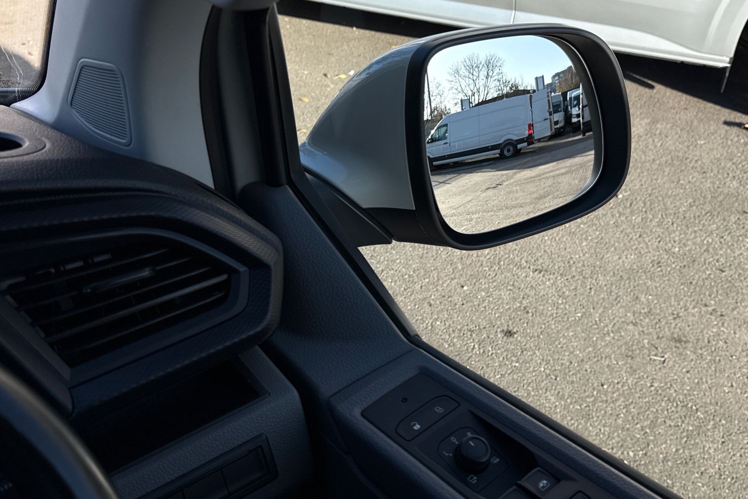 Used Volkswagen Transporter 2020 for sale - 76916388: Photo 21